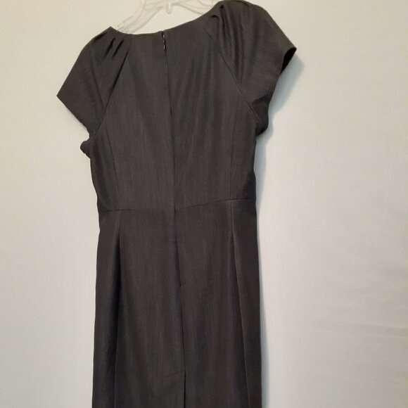PREMISE Dark Gray Short Sleeve Knee Length Sheath Dress; Size 4 - Picture 3 of 7